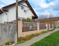 Alcsútdoboz Családi ház