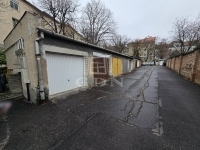 Pécs Lakás (téglaépítésű)