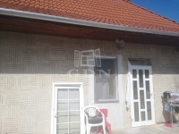 Dabas Családi ház