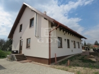 Pákozd Vendéglátás