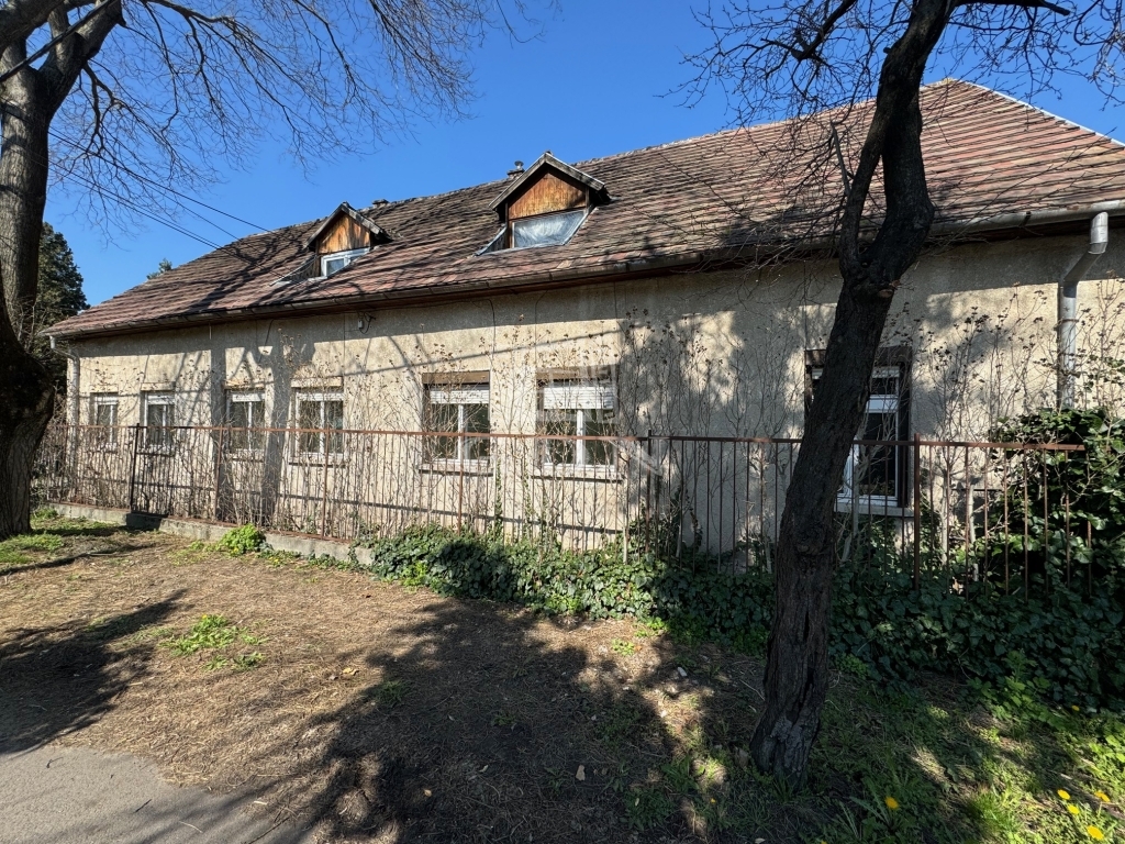 Vânzare Budapest III. kerület Casa Familiala